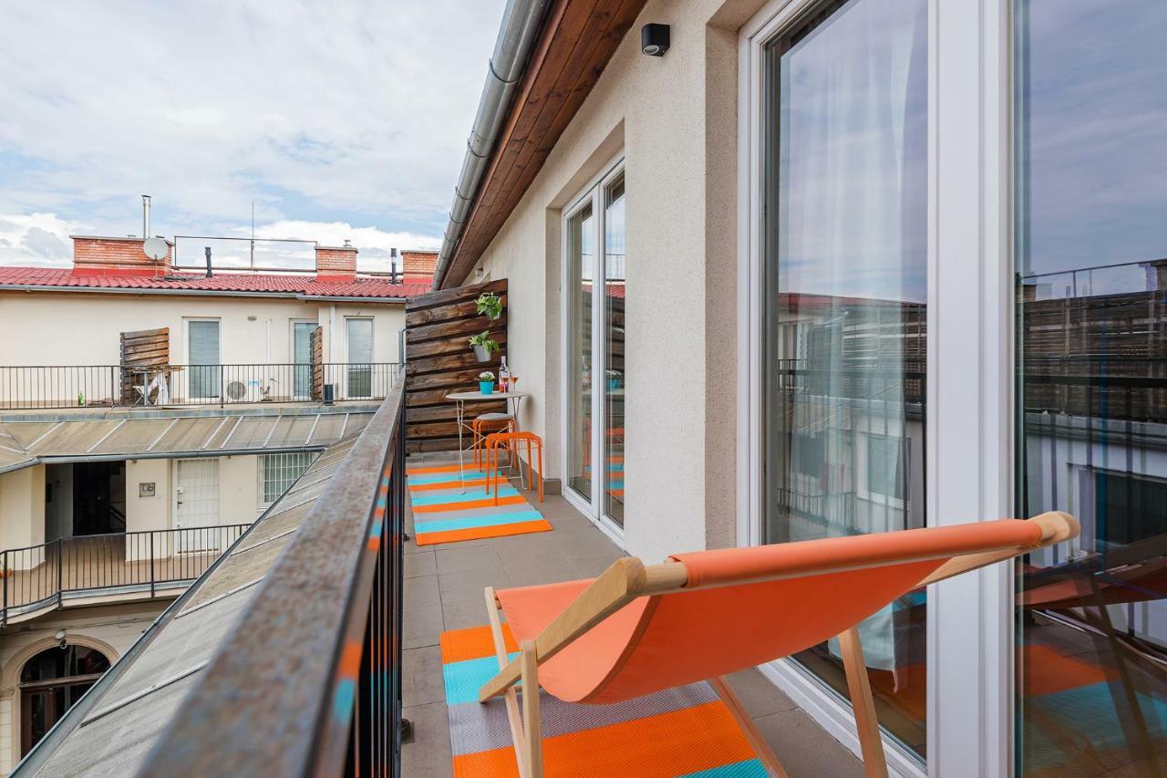 Bohome Apartament *